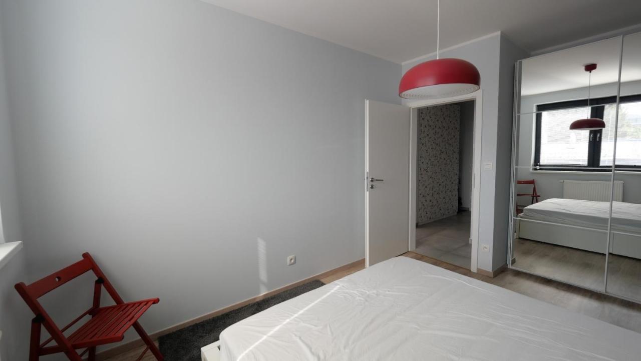 Air-Conditioned, 2 Room Apartment With Terrace Братислава Екстериор снимка